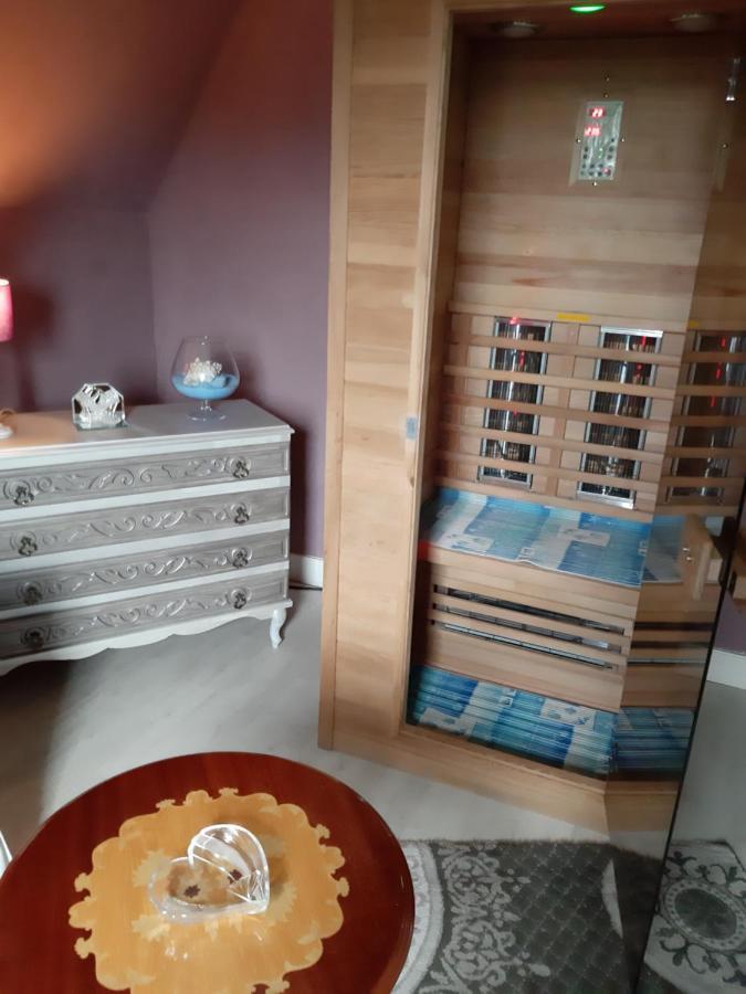 克雷美小屋住宿加早餐酒店 韦尔维耶 外观 照片